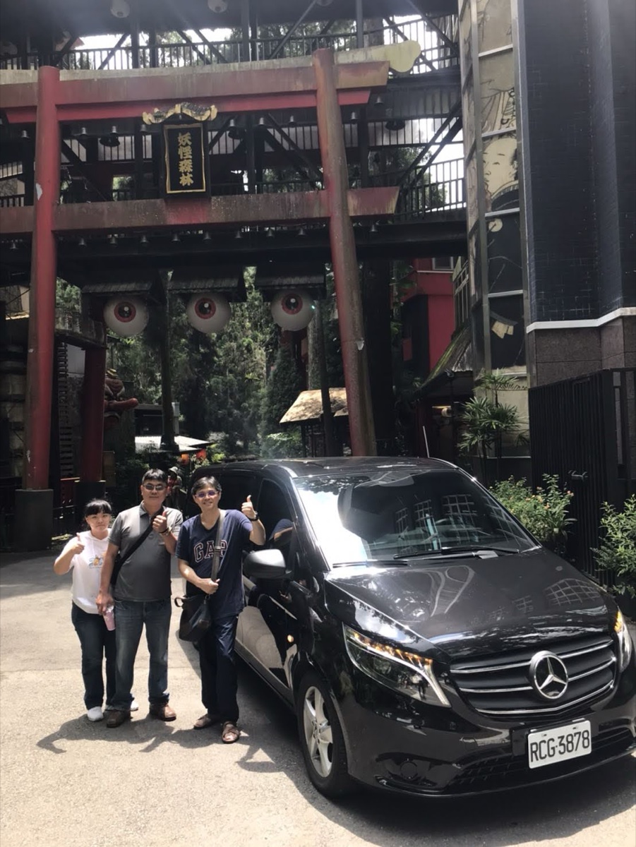 溪頭妖怪村賓士VITO包車